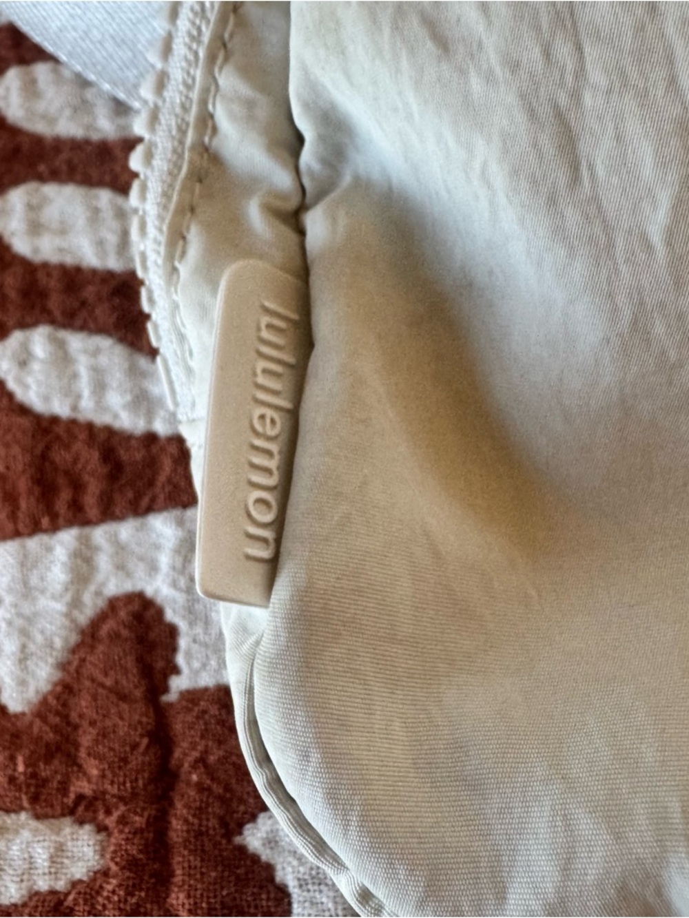 Lululemon bag - Picture 2 of 7